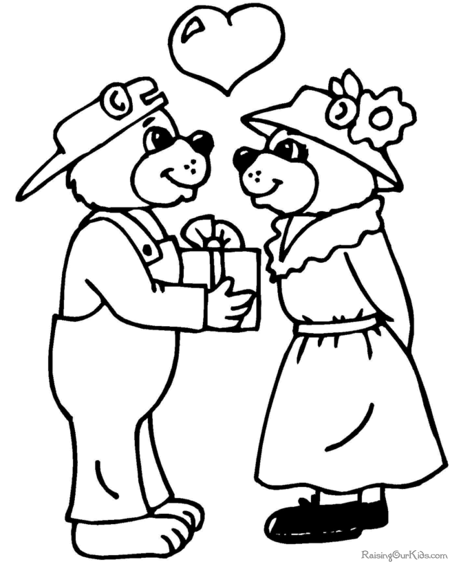 Valentine Bear Coloring Page - 012
