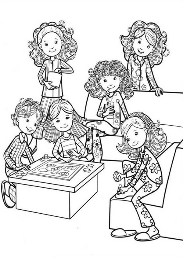 Groovy Girls Hangout at Living Room Coloring Pages | Batch Coloring