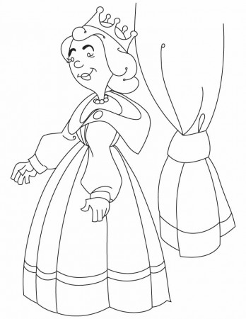 A queen standing infront of curtain coloring pages | Download Free 