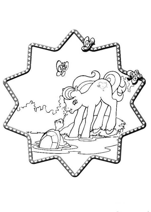 MY LITTLE PONY coloring pages - My Little Pony running on the beach