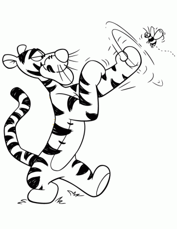Tigger Boxing With Bumble Bee Coloring Page | HM Coloring Pages
